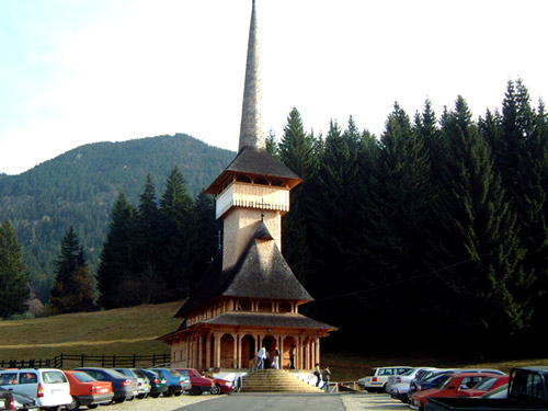 Iglesia de madera de Poiana Brasov.