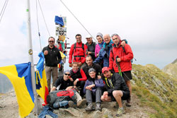 Grupo de montaña Alpino Tabira en el pico Moldoveanu, verano de 2013.