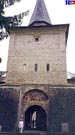 Torre de entrada amurallada, monasterio de Sucevita.