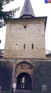 Torre de entrada amurallada, monasterio de Sucevita.
